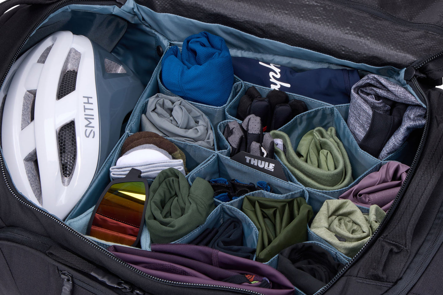 Travel bag THULE ROUNDTRIP 55 L Black