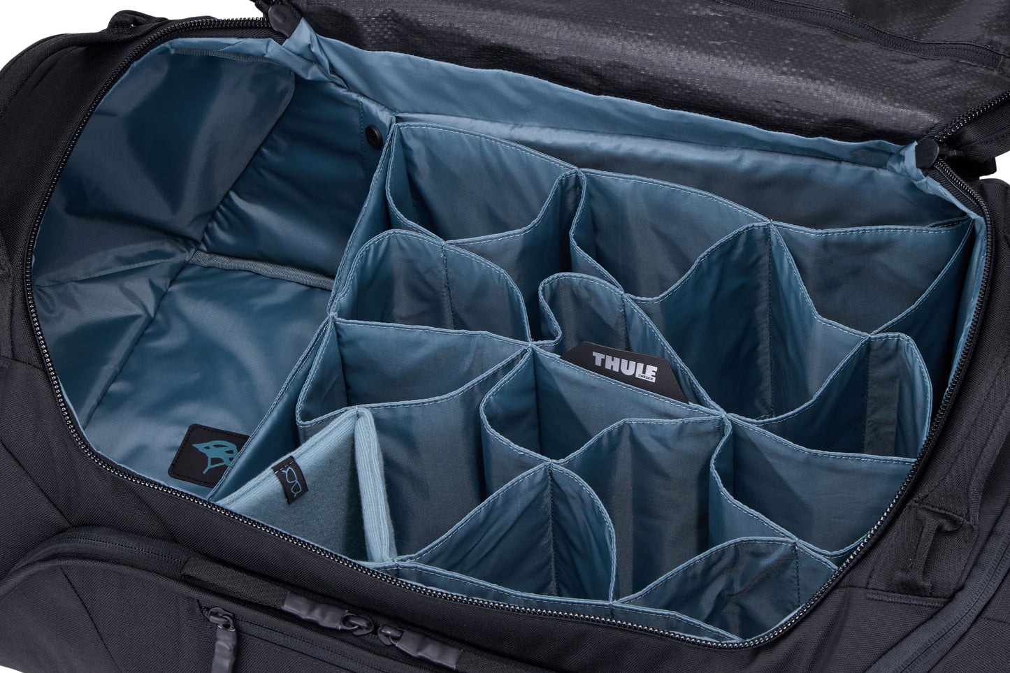 Travel bag THULE ROUNDTRIP 55 L Black