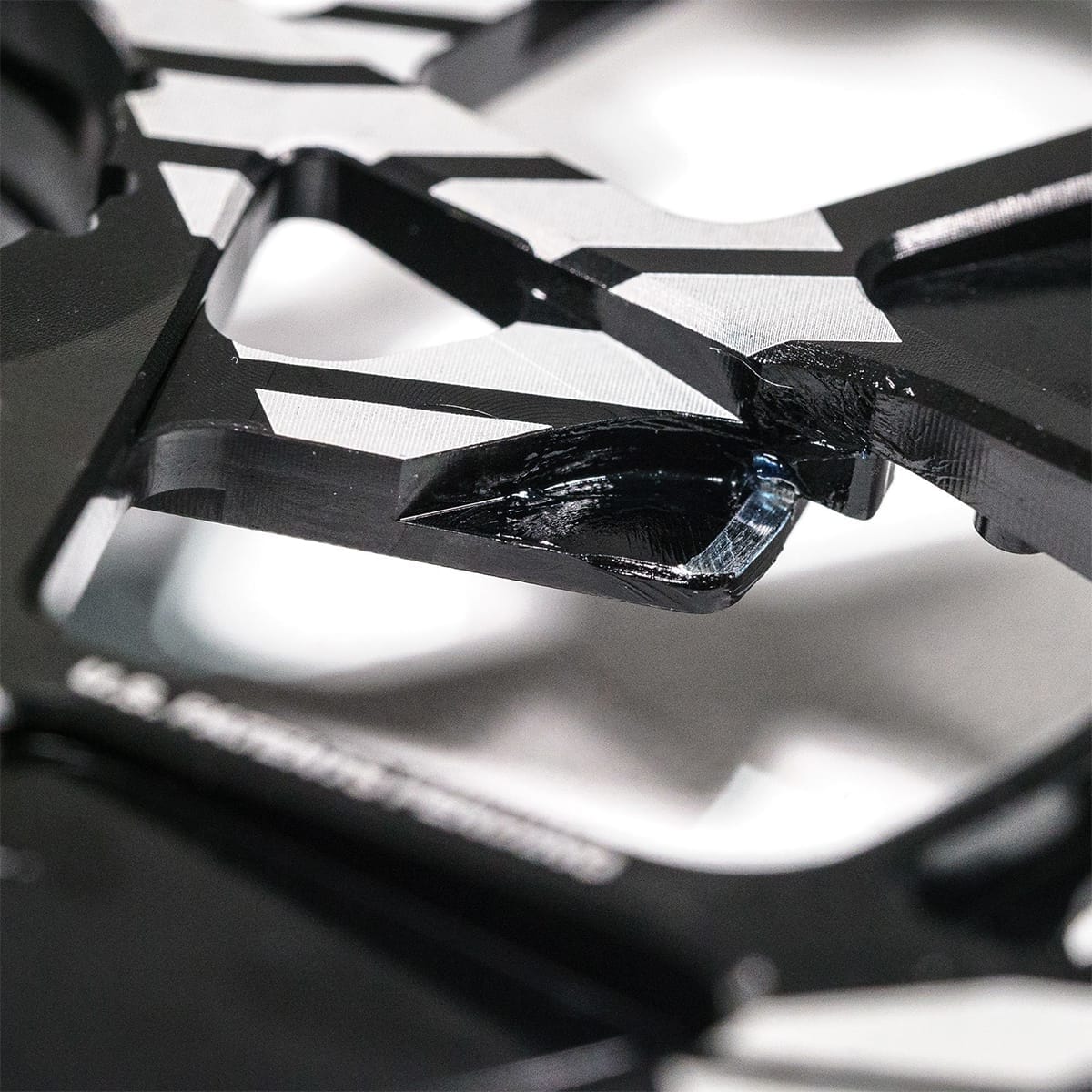 12V E-THIRTEEN TRS+ cassette