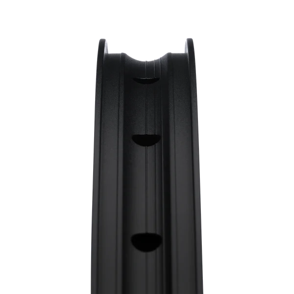 Front wheel CRANKBROTHERS SYNTHESIS Aluminium 2.0 E-BIKE Ratchet 29" 15x110 mm Boost Black