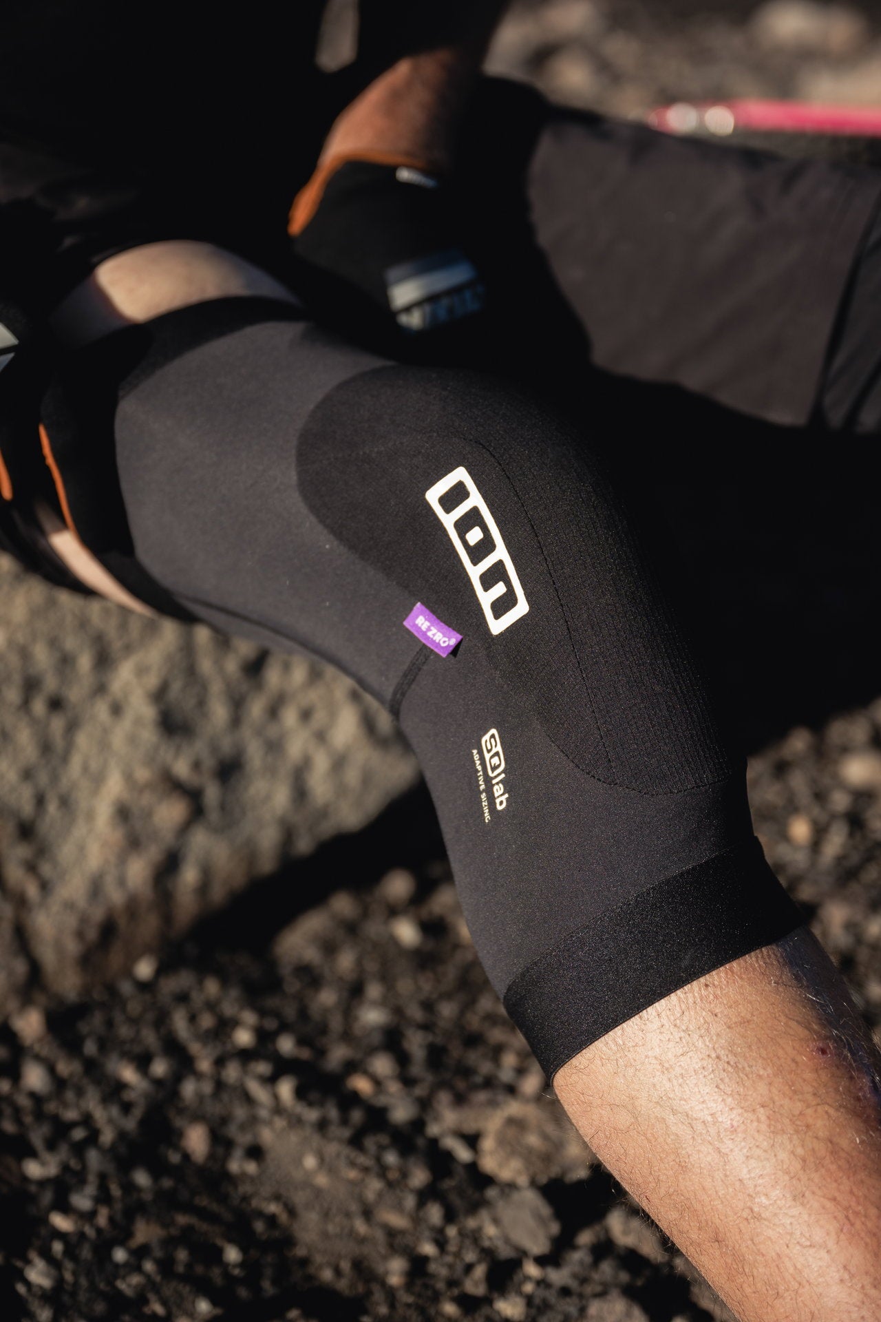 ION ARCON LITE Knee Pads Black