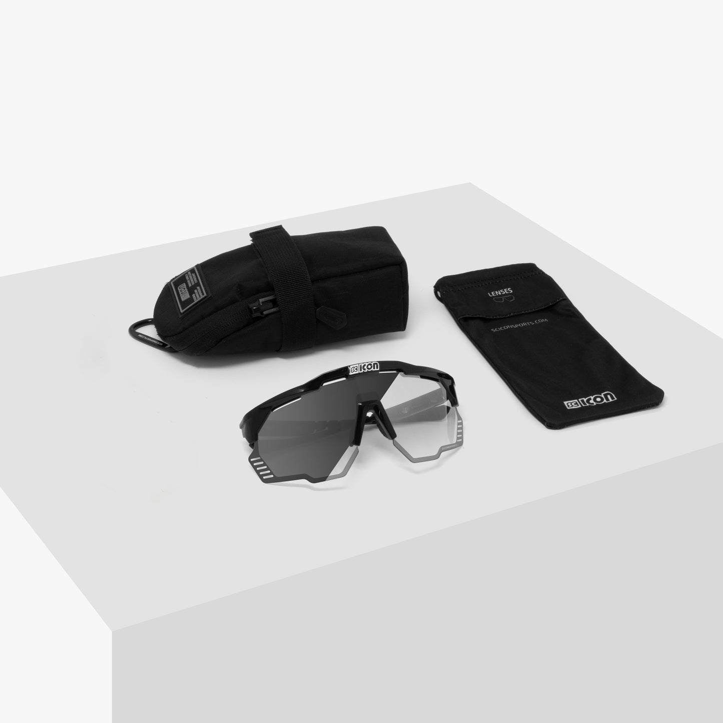 Glasses SCICON AEROSHADE KUNKEN Black Photocromic Silver