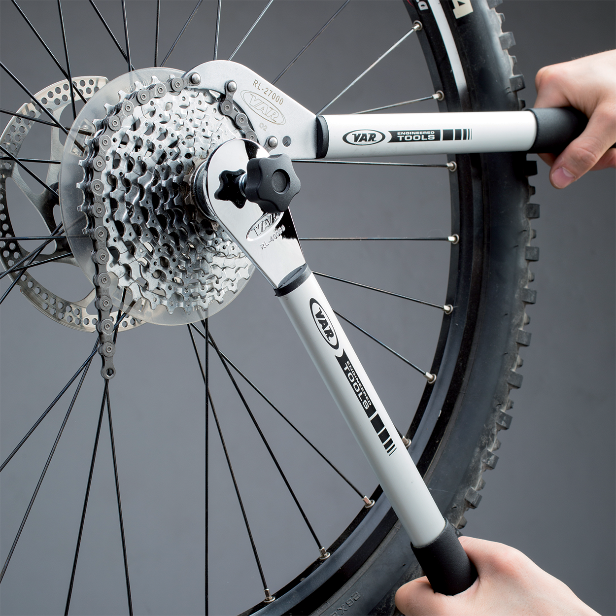 VAR Professional Chain Whisk