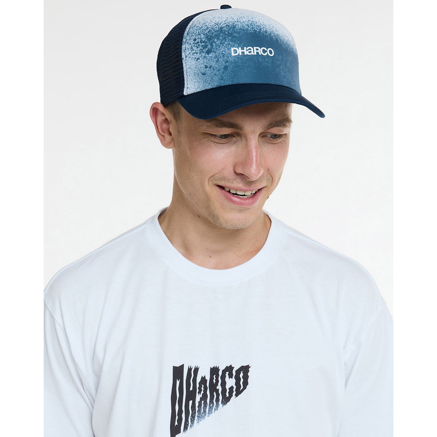 DHARCO CURVED PEAK TRUCKER NU WAVE Cap Blue