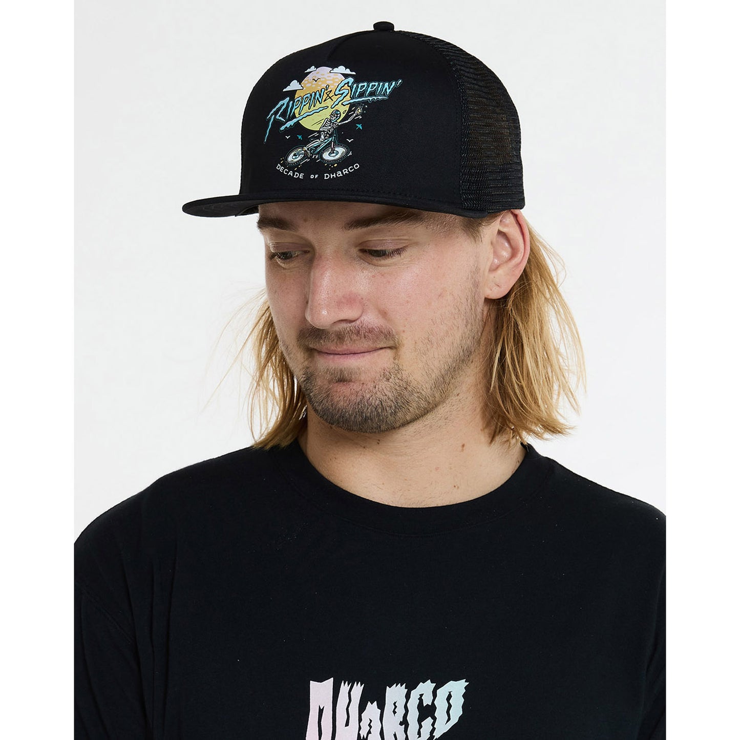 DHARCO FLAT BRIM TRUCKER RIPPIN AND SIPPIN Cap Black