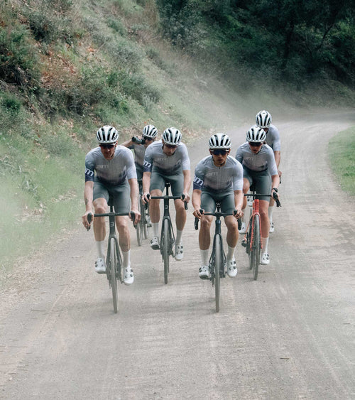 QUOC M3 SPORT Chalk road shoes