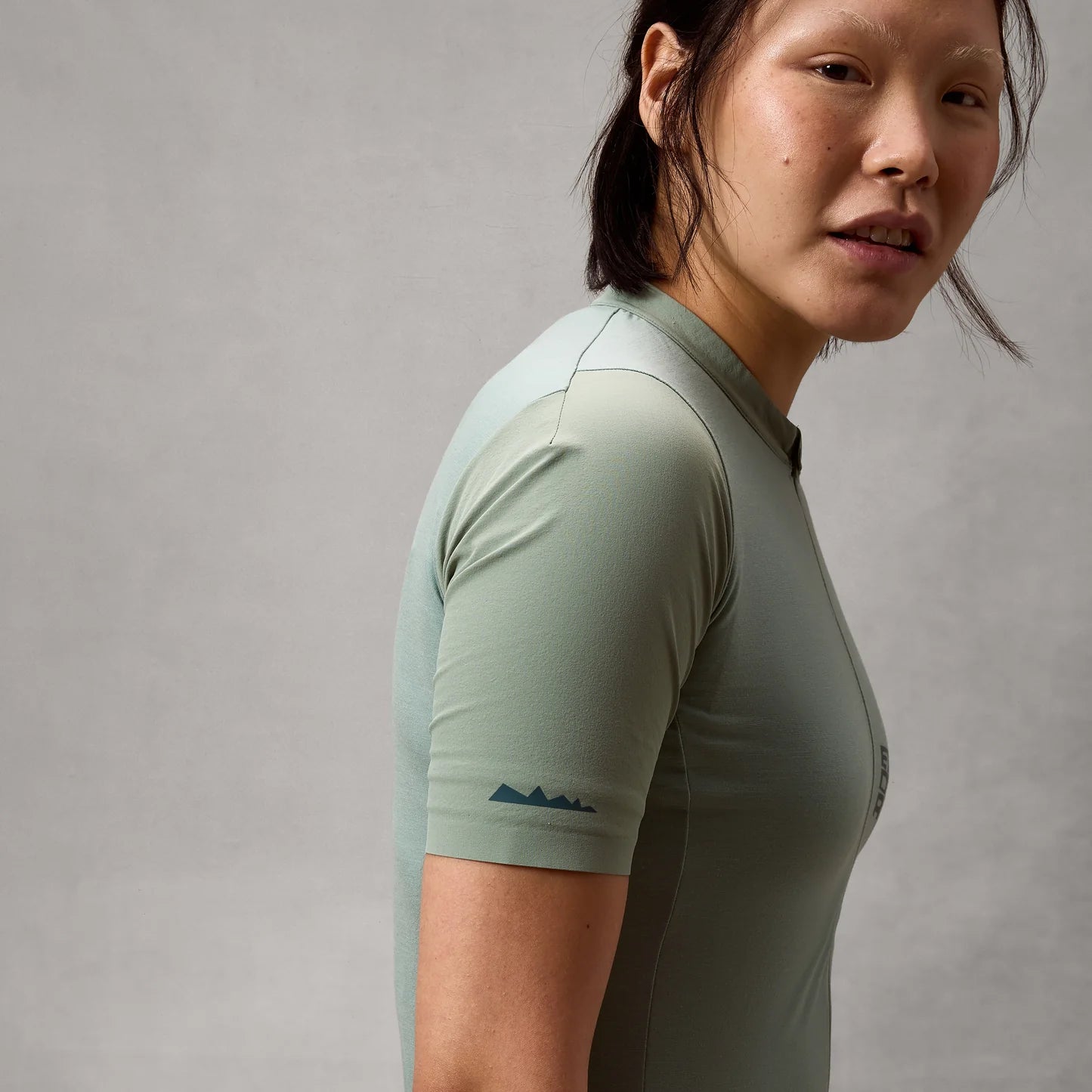 ENDURA ALLTRACK RIDE Women's Short Sleeve Jersey Sage Green