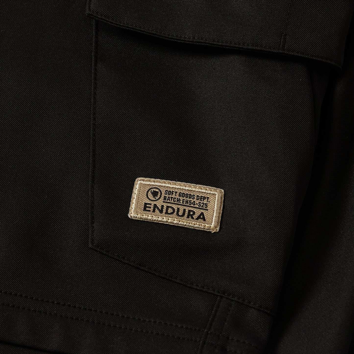 ENDURA LOOP CARGO Shorts Black