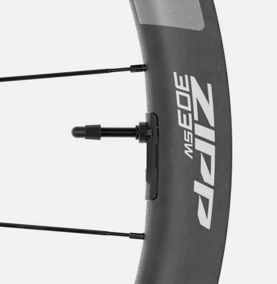Pair of ZIPP 303 SW DISC Tubeless Ready wheels (Centerlock)
