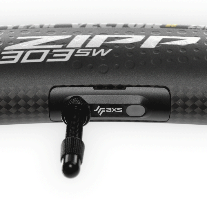 Pair of ZIPP 303 SW DISC Tubeless Ready wheels (Centerlock)
