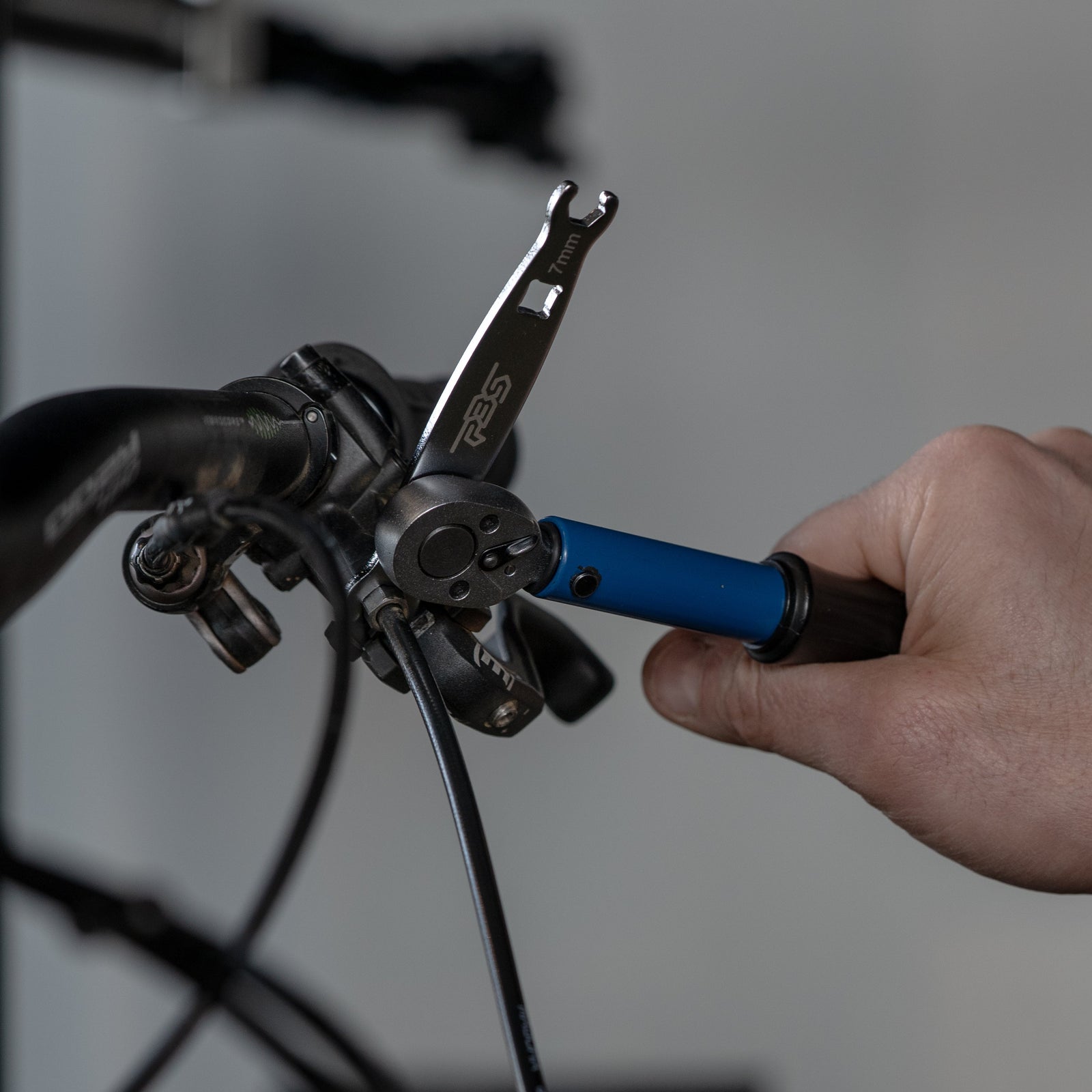 ACCESSORIES | Brake Tools