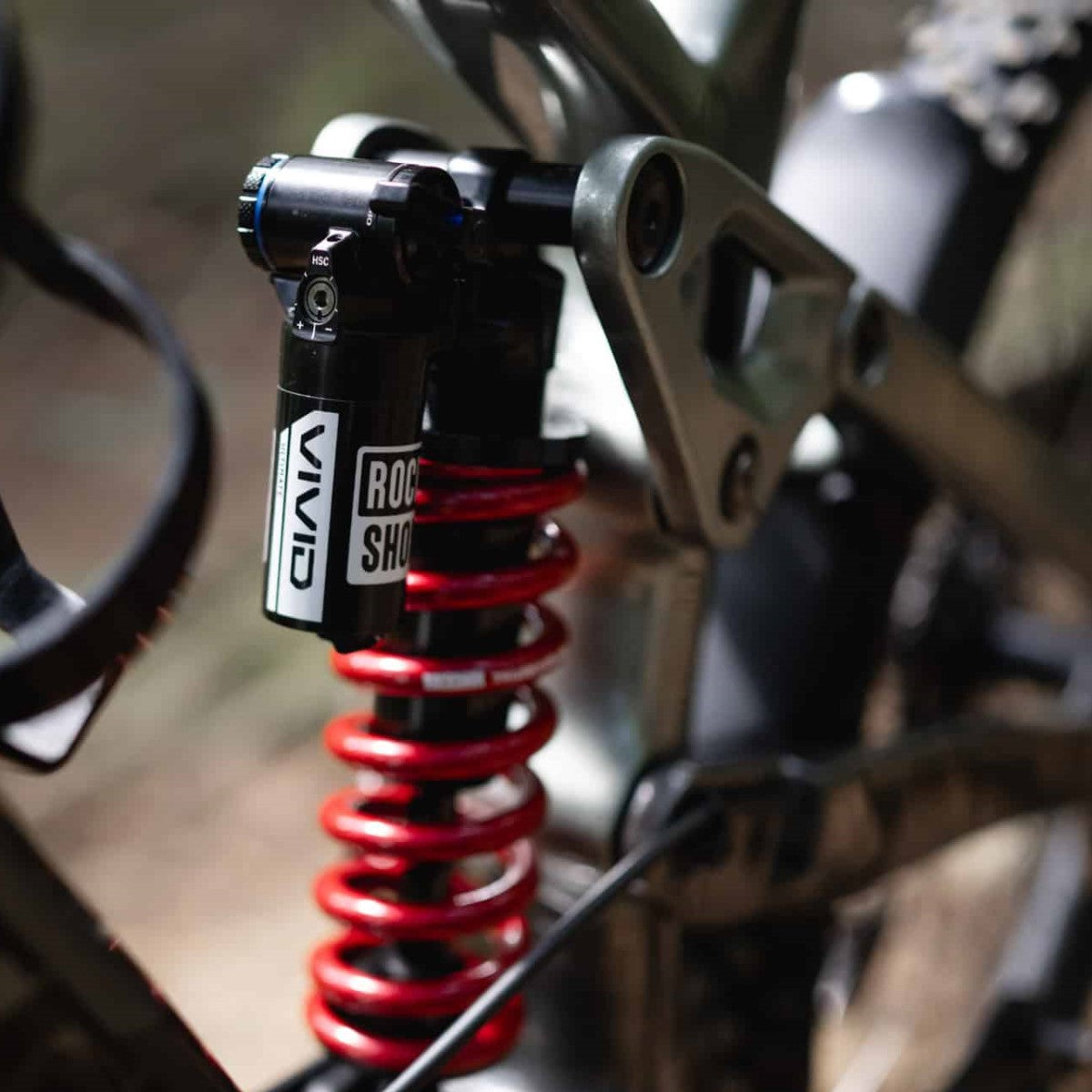 ROCKSHOX VIVID ULTIMATE RC2T HBO Trunnion Spring Damper