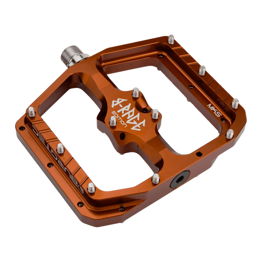 BURGTEC PENTHOUSE FLAT MK5 B-RAGE EDITION Kash Bronze flat pedals