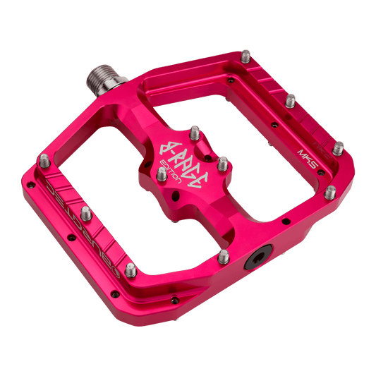 BURGTEC PENTHOUSE FLAT MK5 B-RAGE EDITION Pink flat pedals