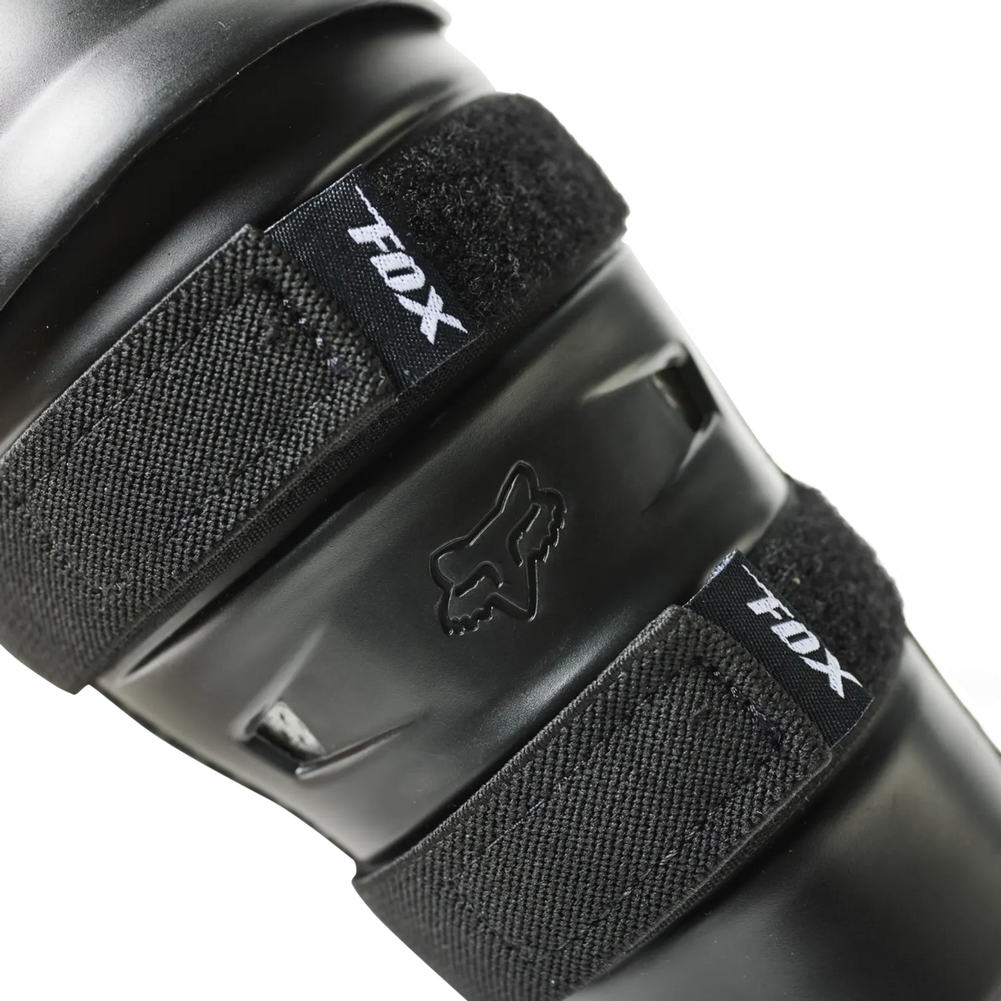 FOX TITAN Junior Knee/Shin Guards Black/Silver