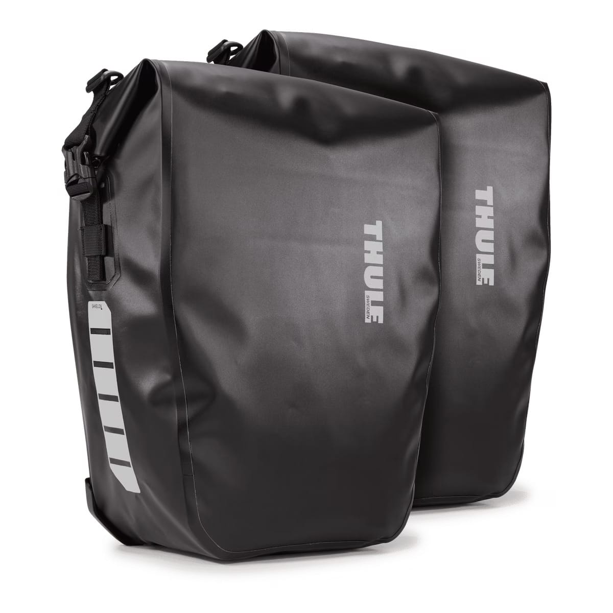 Pair of THULE SHIELD 25L Luggage Bags Black