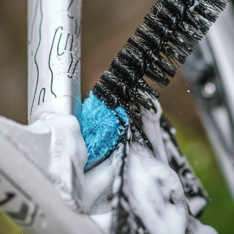 PEATY'S DETAIL BRUSH Cleaning Brush
