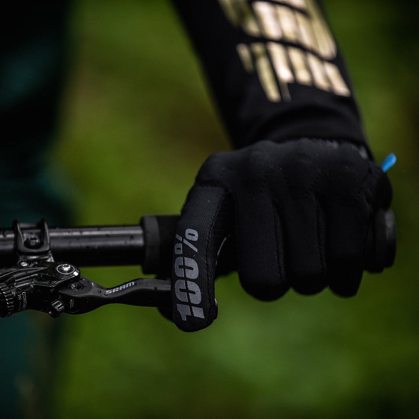 100% COGNITO SMART SHOCK Gloves Black