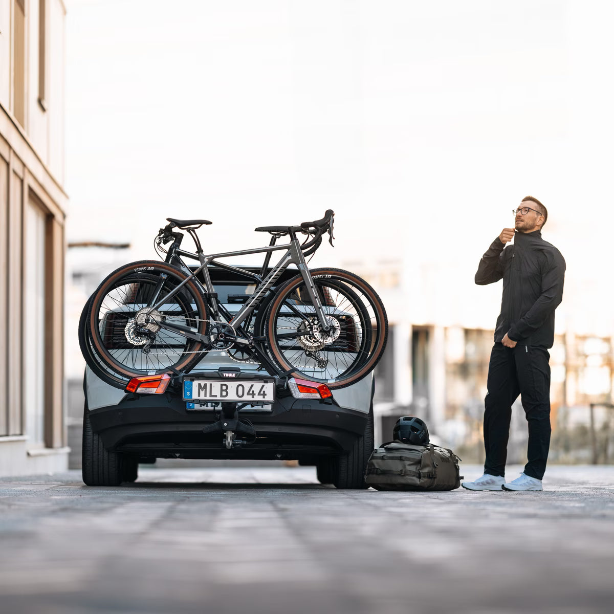 THULE OUTPACE 2 Bike Carrier on Towbar