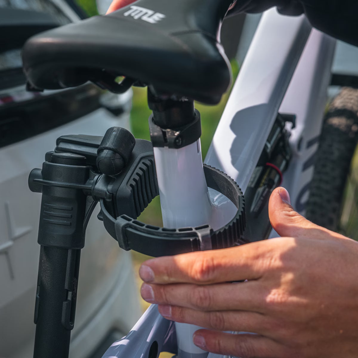 THULE VELOLITE 1 Bike Carrier on Hitch