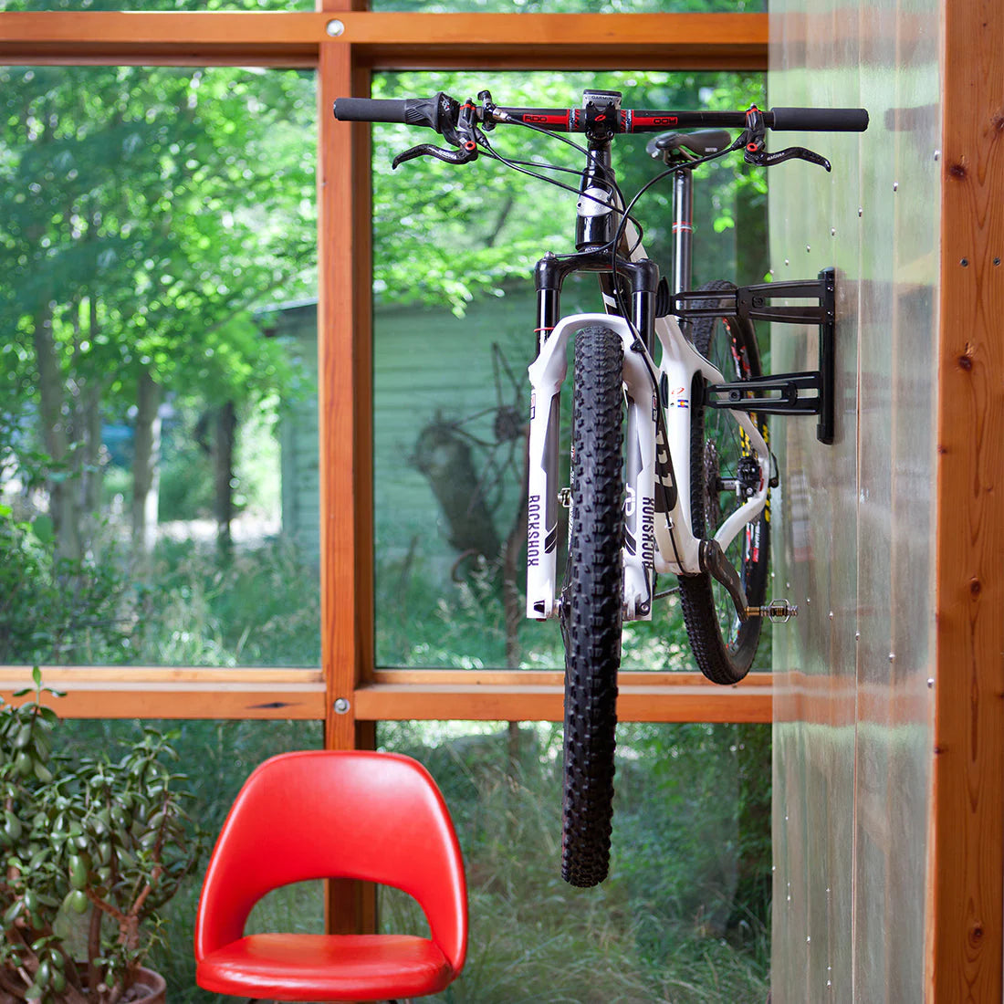 FEEDBACK SPORTS Velo Wall Rack 2D Bike Wall Mount