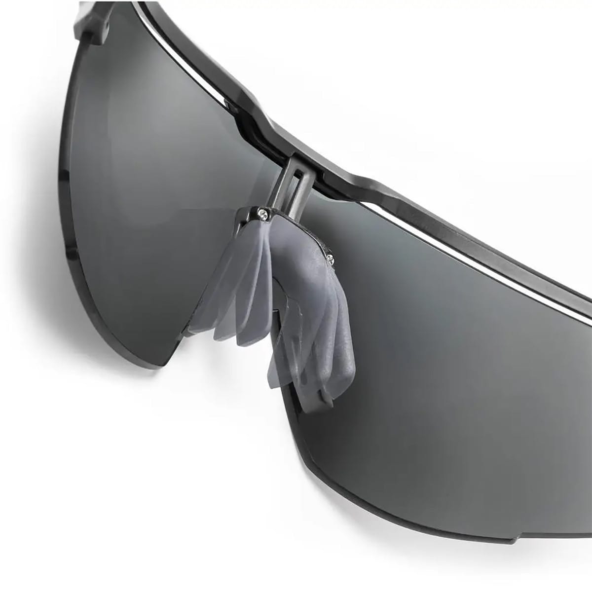 JULBO ULTIMATE Glasses Black Reactiv Transparent