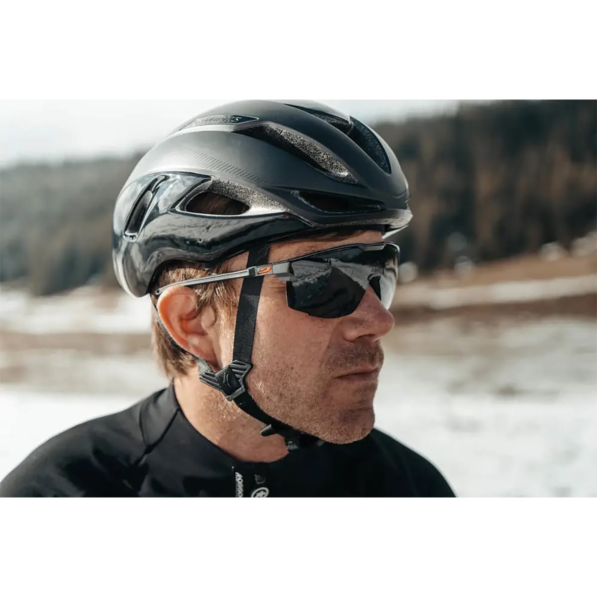 JULBO ULTIMATE Glasses Black Reactiv Transparent