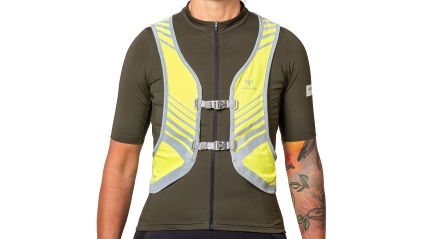 APIDURA PACKABLE VISIBILITY VEST