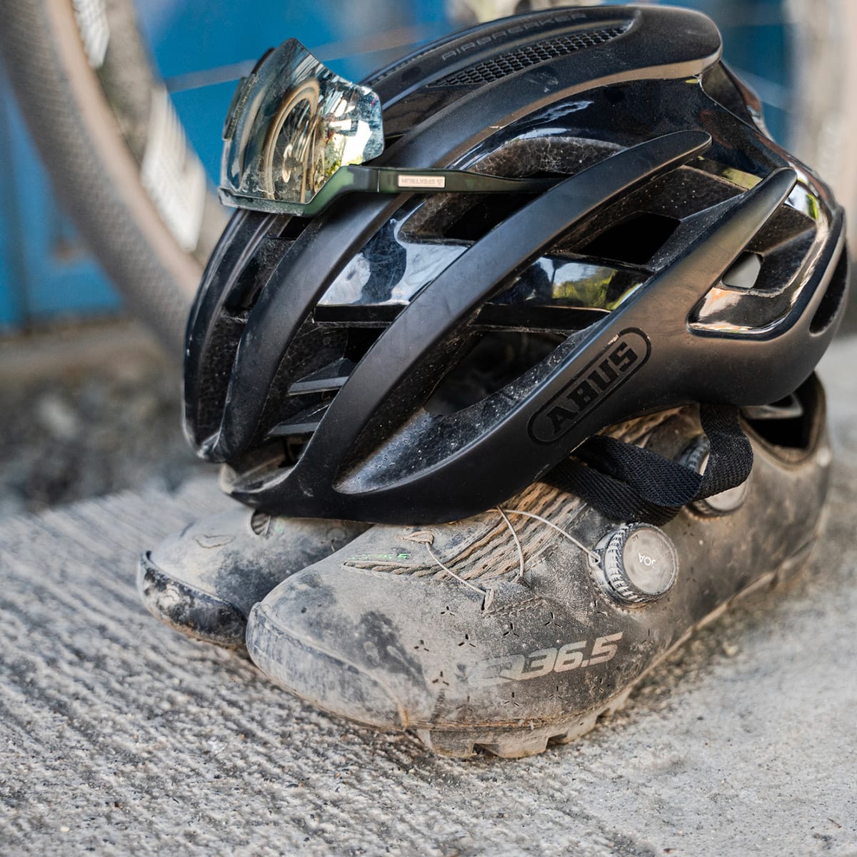 Headset Road ABUS AIRBREAKER Black