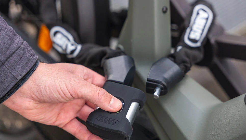 ABUS YARDO 7807F Chain Lock
