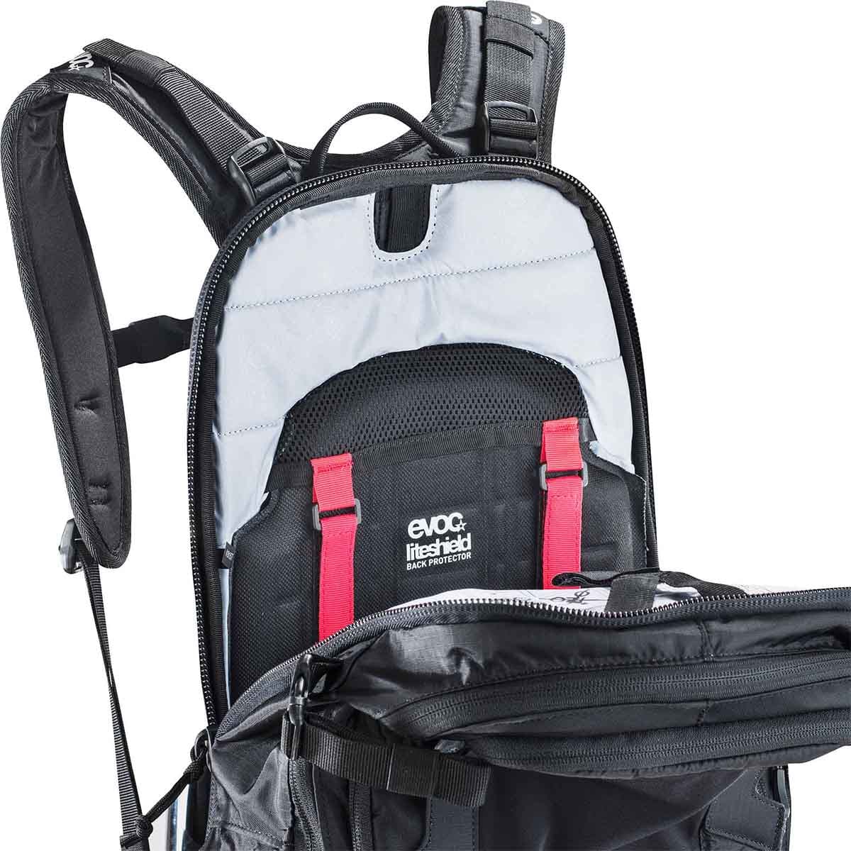 Sac à Dos avec Dorsale EVOC FR PROTECTOR TOUR 30L Noir