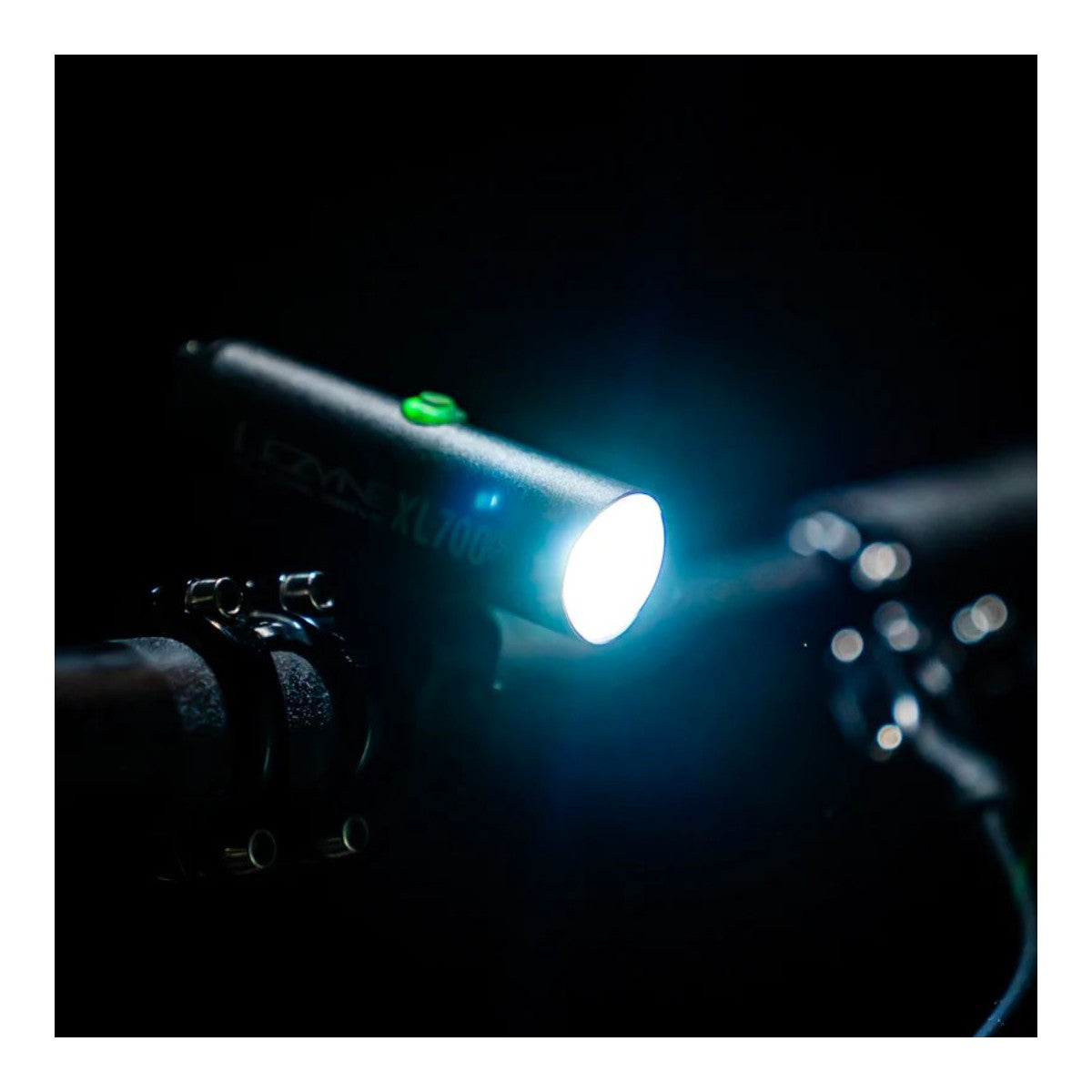 Front lighting LEZYNE CLASSIC DRIVE XL 700+