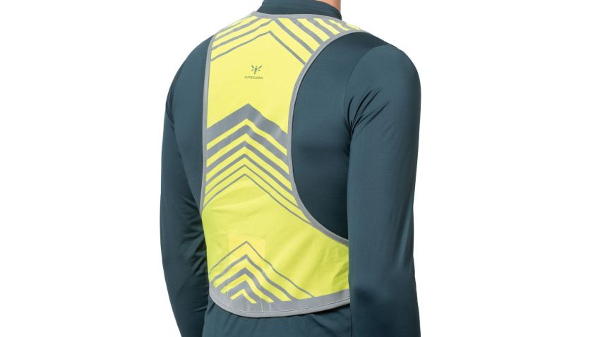 APIDURA PACKABLE VISIBILITY VEST
