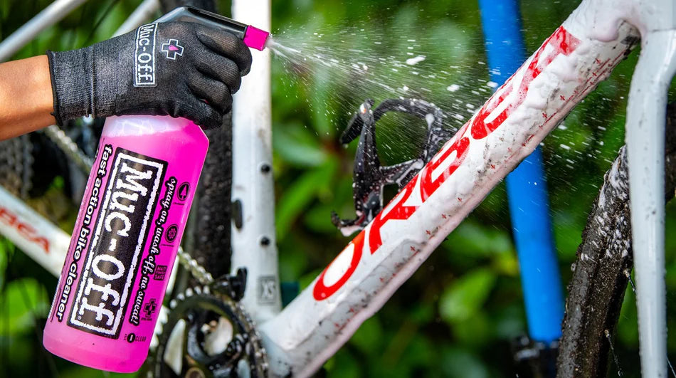 MUC-OFF CLEAN-PROTECT-LUBE Wet maintenance kit