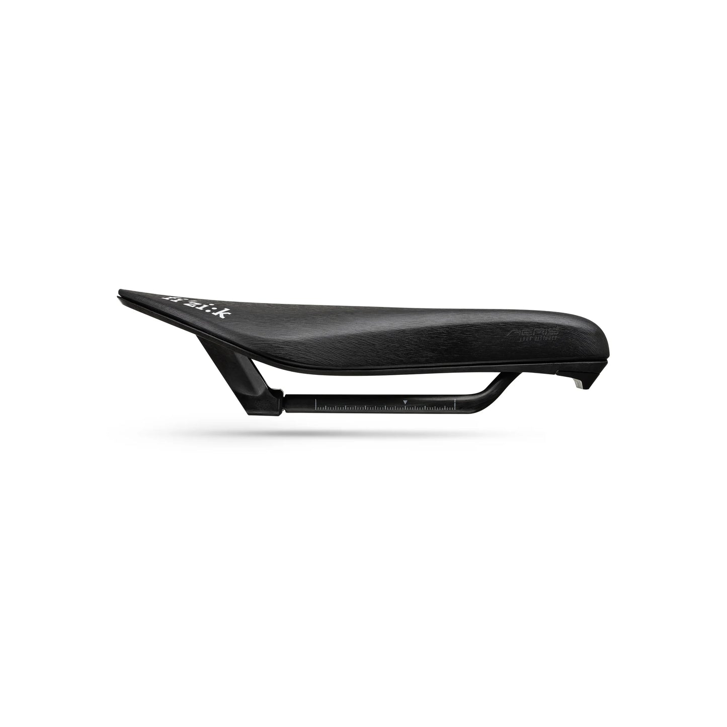 FIZIK AERIS LONG DISTANCE R1 LIGHT Saddle 135 mm Carbon Rails
