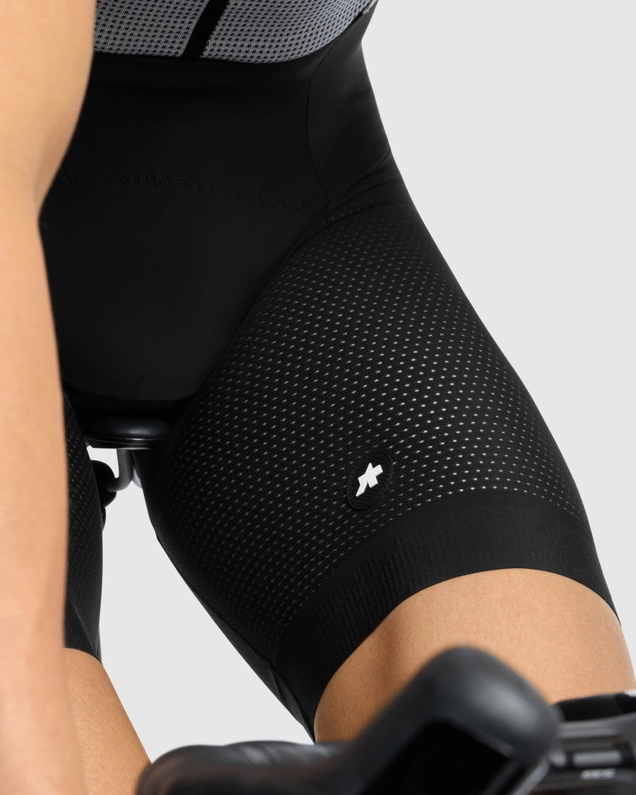 ASSOS MILLE GT INDOOR S11 Short Bib Shorts Black