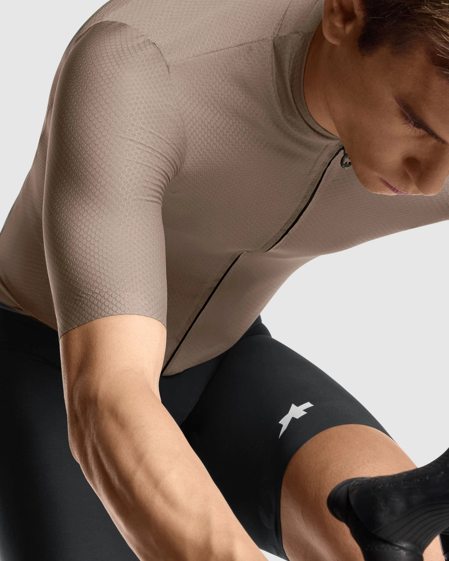 ASSOS EQUIPE R S11 Short Sleeve Terra Sand Jersey