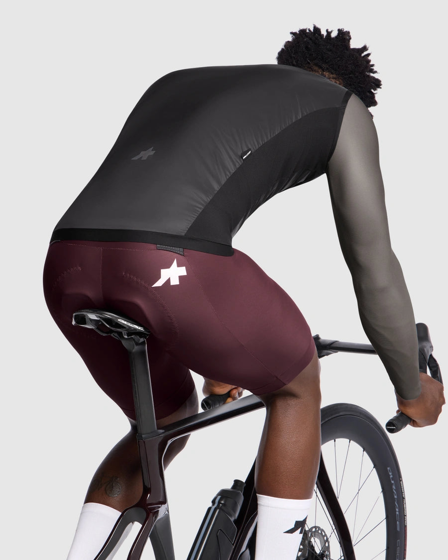 ASSOS MILLE GT WIND S11 BLACK Sleeveless Jacket