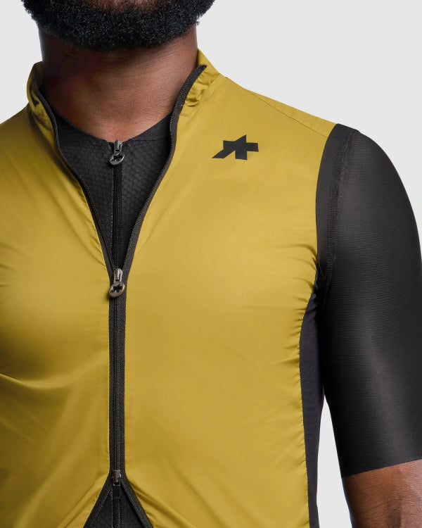 ASSOS MILLE GT WIND S11 Golden Yellow Sleeveless Jacket