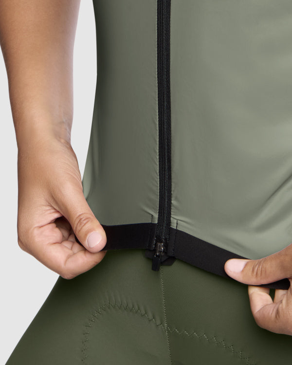 ASSOS UMA GT WIND S11 Women's Sleeveless Jacket Green