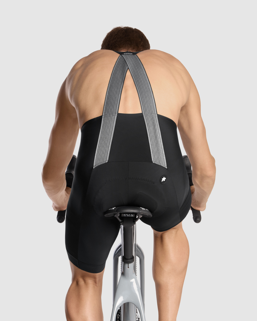 ASSOS TACTICA KIESKÄFER GRAVEL T5 Bib Short Black