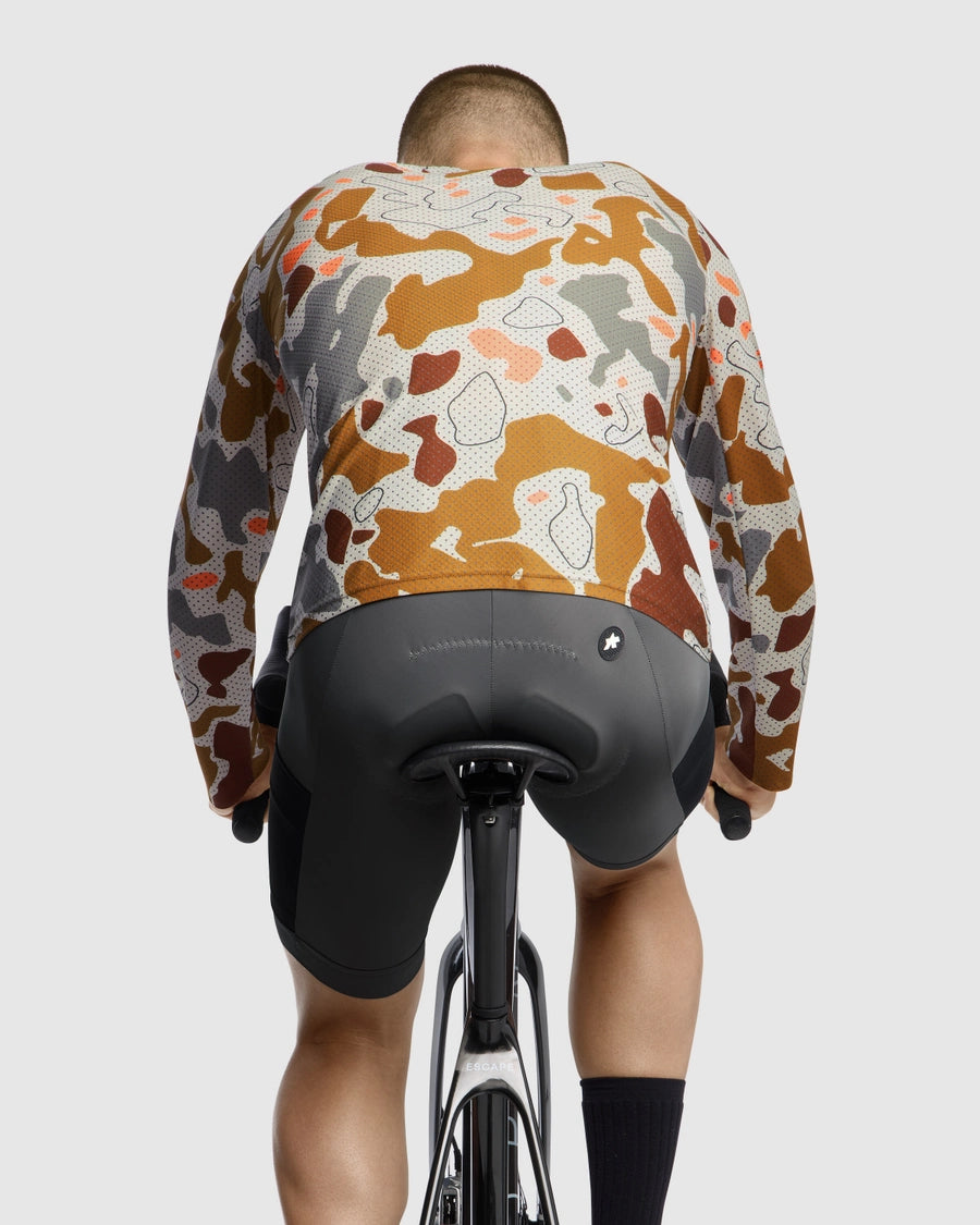 ASSOS TACTICA T5 MUD PLAGE Long Sleeve Camo Jersey