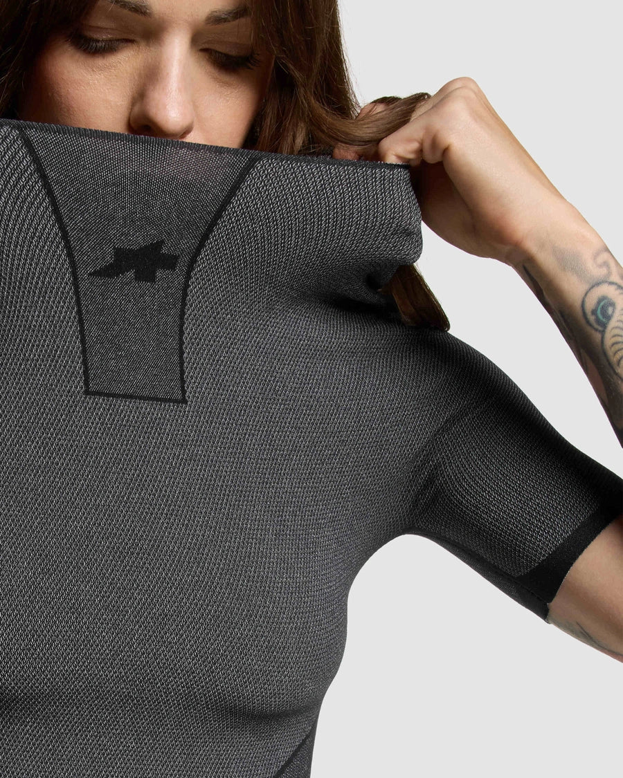 ASSOS EQUIPE SPRING FALL P1 Base Layer Black