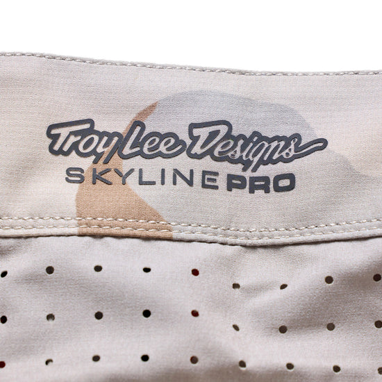 TROY LEE DESIGNS SKYLINE PRO FLOW CAMO Pumice Short with Liner BN3TH