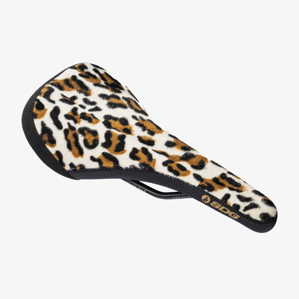 SDG BEL-AIR V3 Animal Throwback Rails Lux Alloy Leopard Saddle