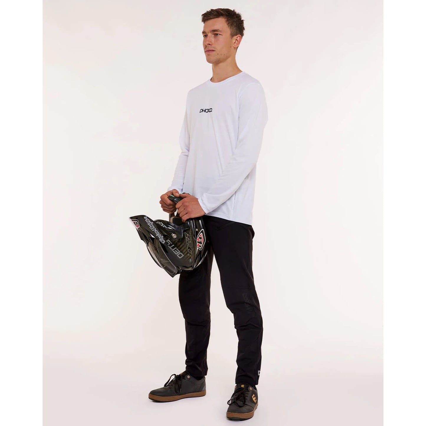 DHARCO GRAVITY Pants Black