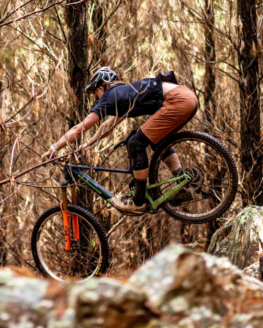 DHARCO TRAIL CANYON Short Brown