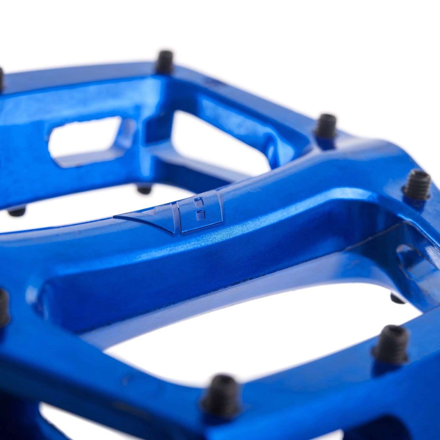 DMR V8 Blue Flat Pedals