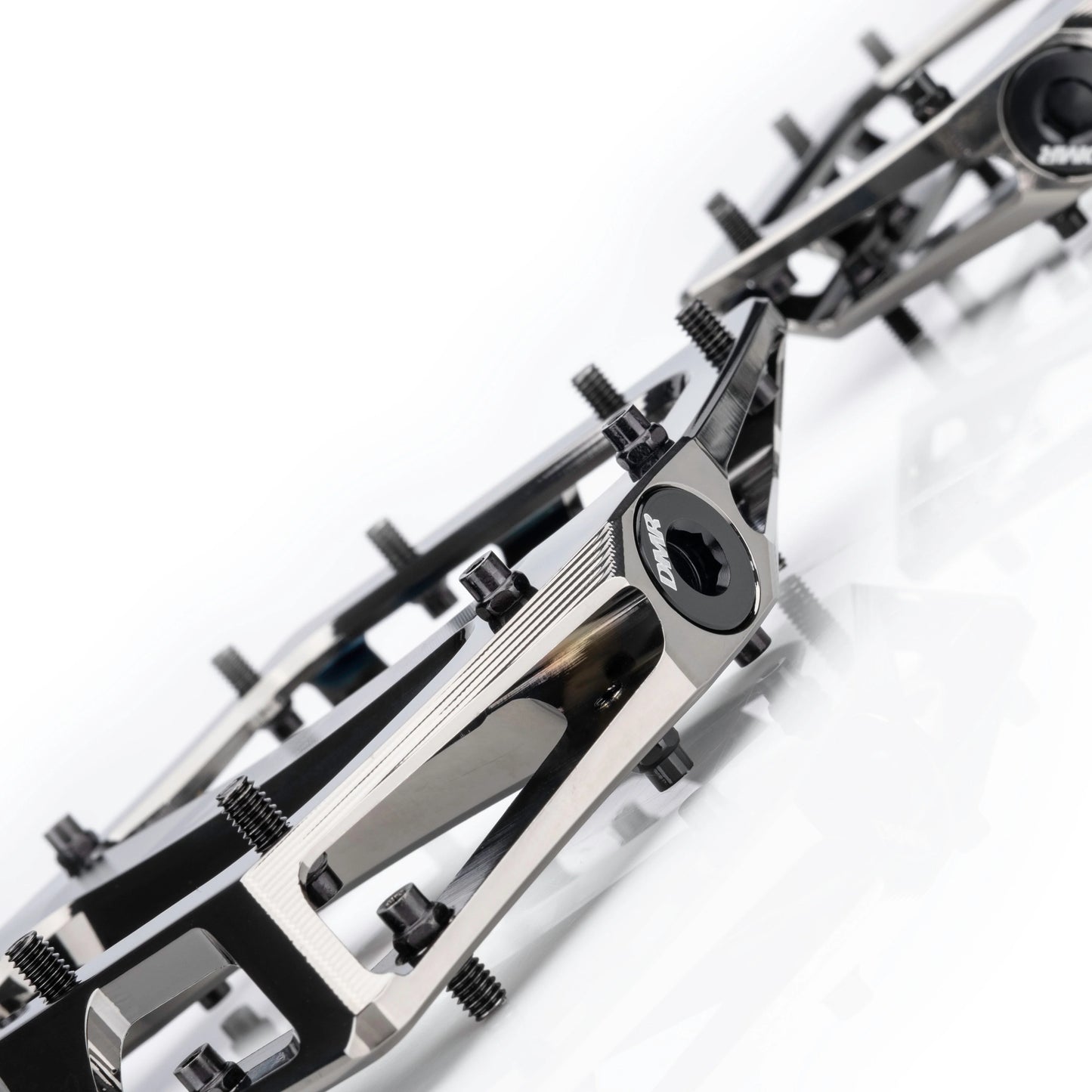 DMR VAULT flat pedals Chrome Black