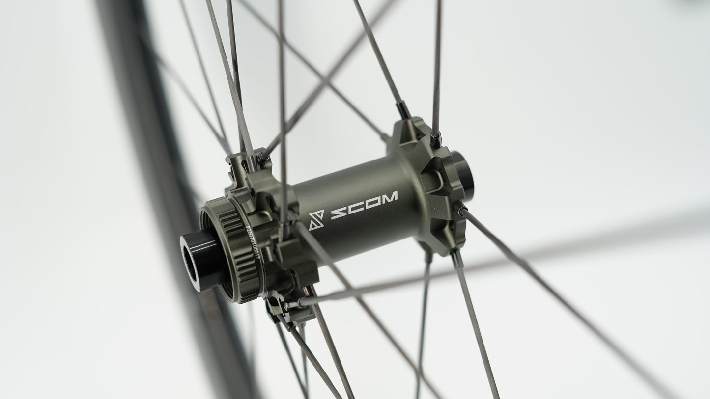 Pairs of SCOM ULTRA 50 Tubeless Ready Wheels (Center Lock)